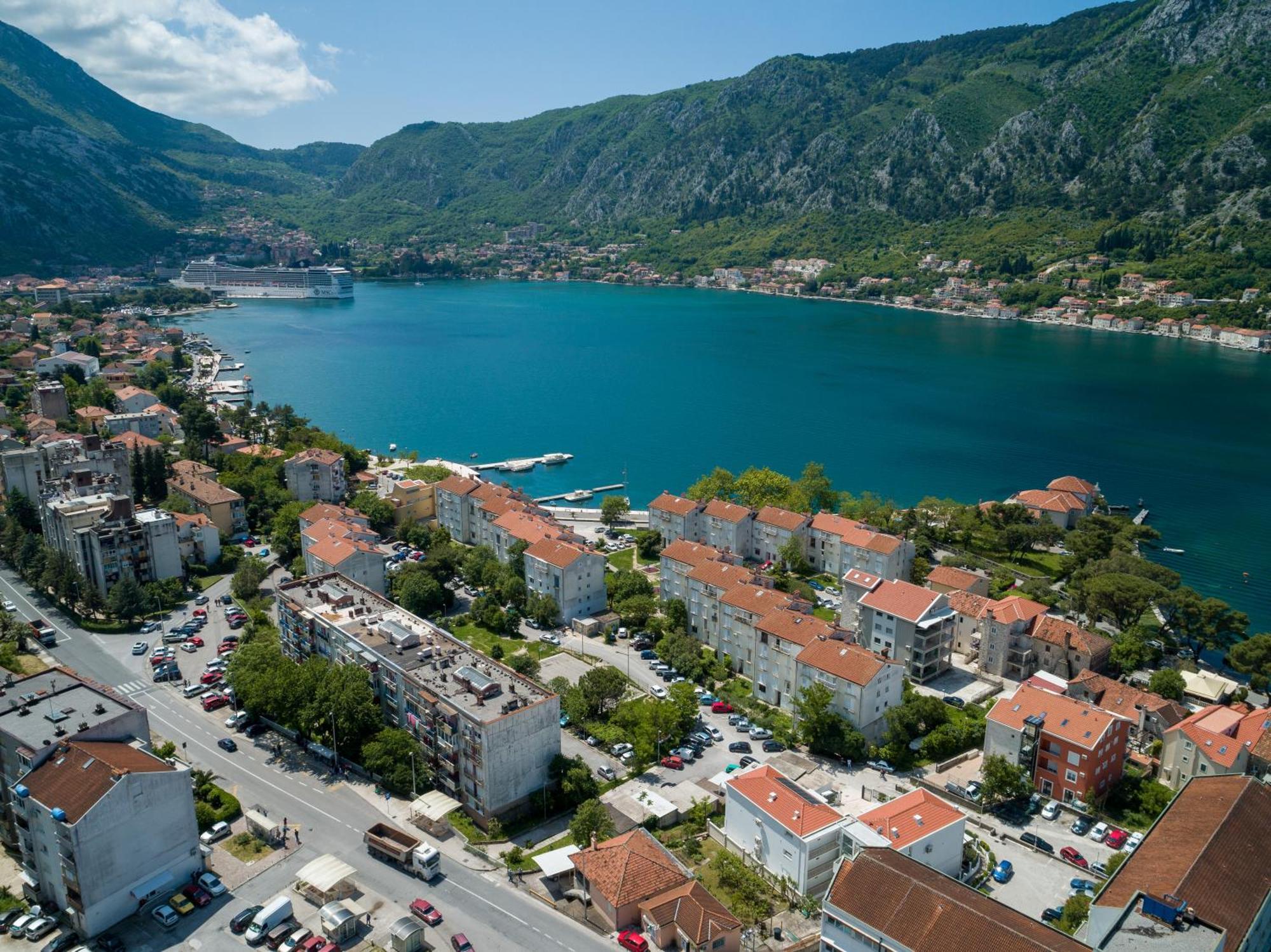 Maison W Котор Экстерьер фото