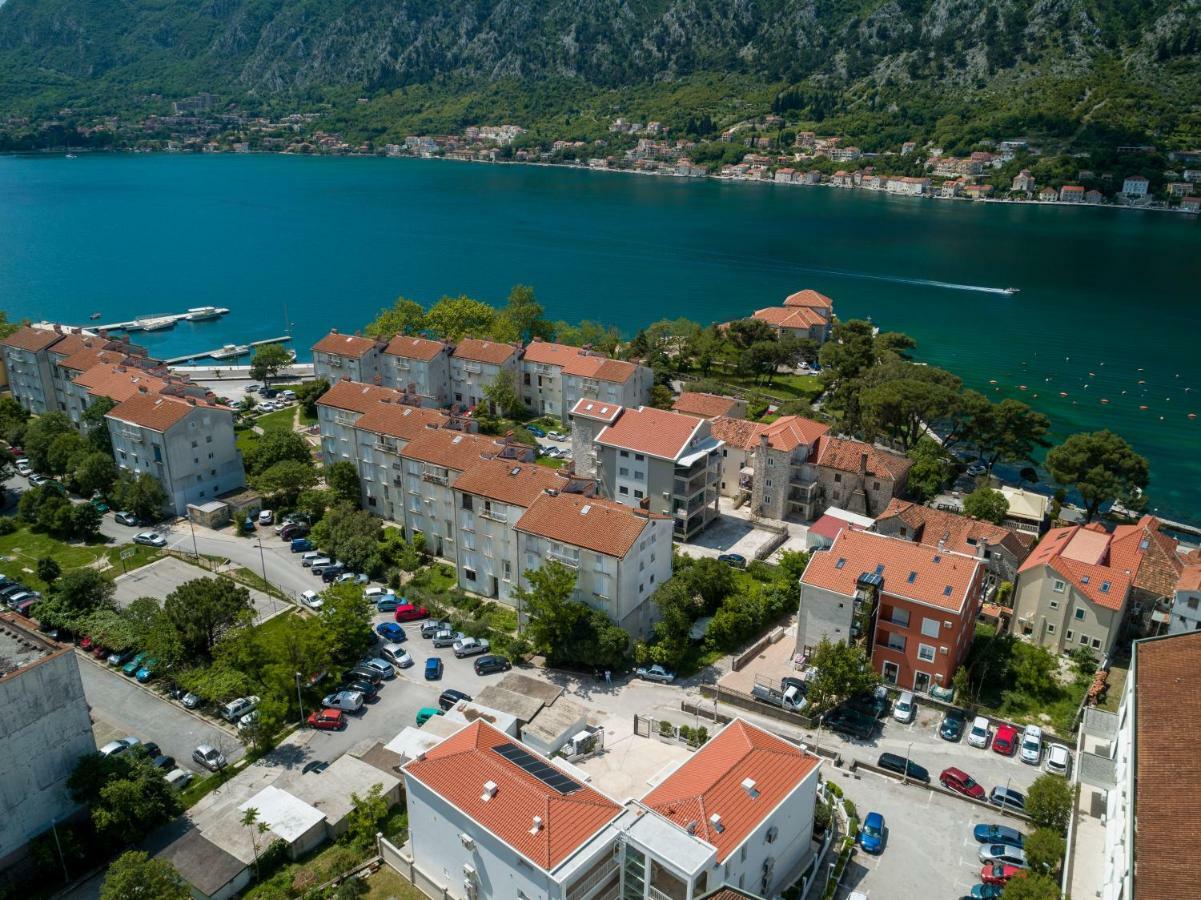 Maison W Котор Экстерьер фото